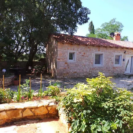 Holiday home Homes In Rovinj/istrien 11675 *